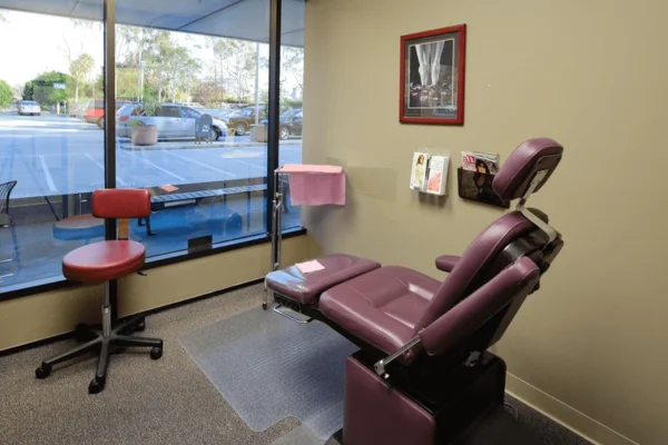 Kim Holistic Podiatry in Long Beach CA